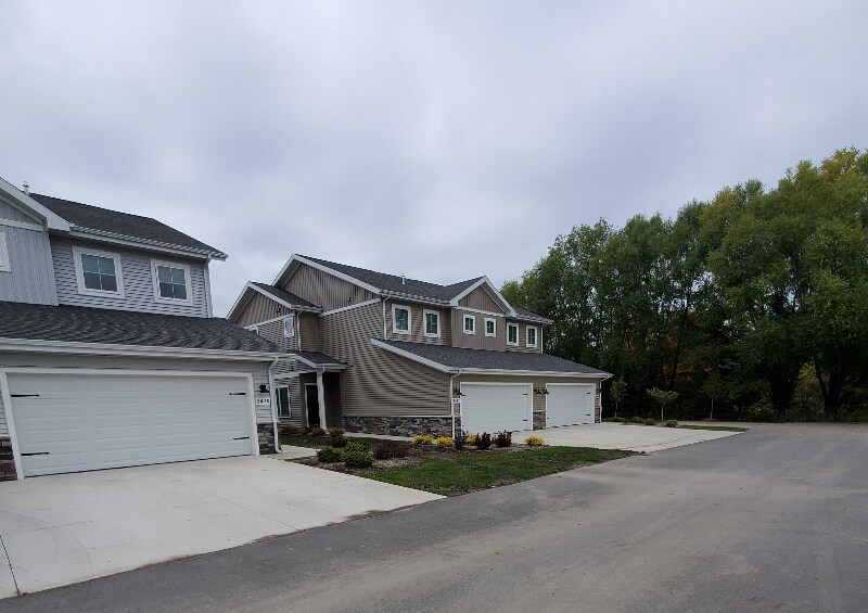 3410 32nd Ave in Hudsonville, MI - Building Photo