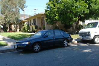 1231 N Verdugo Rd in Glendale, CA - Building Photo - Building Photo