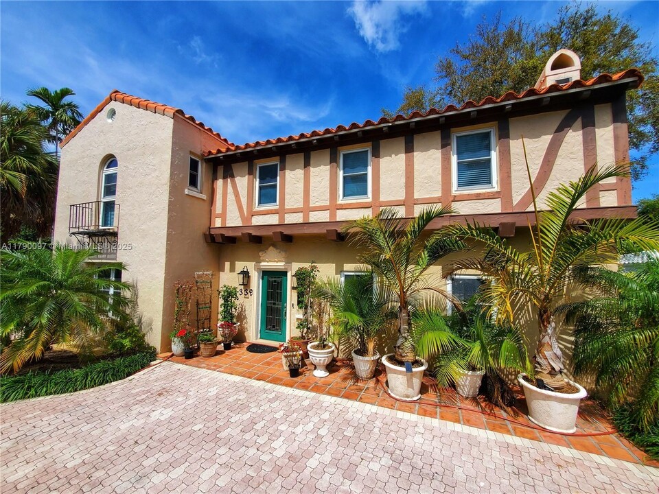 339 NE 96th St in Miami Shores, FL - Building Photo