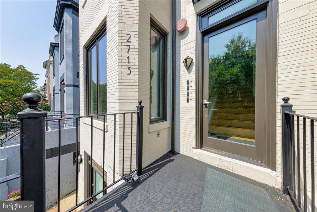 2713 Ontario Rd NW, Unit 3 in Washington, DC - Building Photo