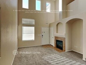 10325 Adrianna Ave in Las Vegas, NV - Building Photo - Building Photo