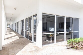 Sunset Harbour Condo North Tower in Miami Beach, FL - Foto de edificio - Building Photo