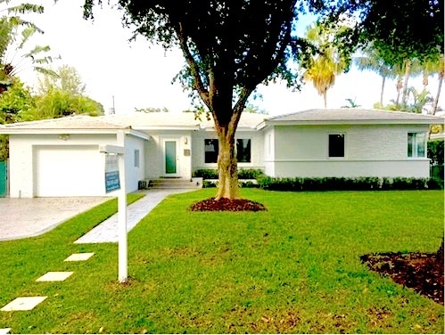 property at 555 NE 52nd St