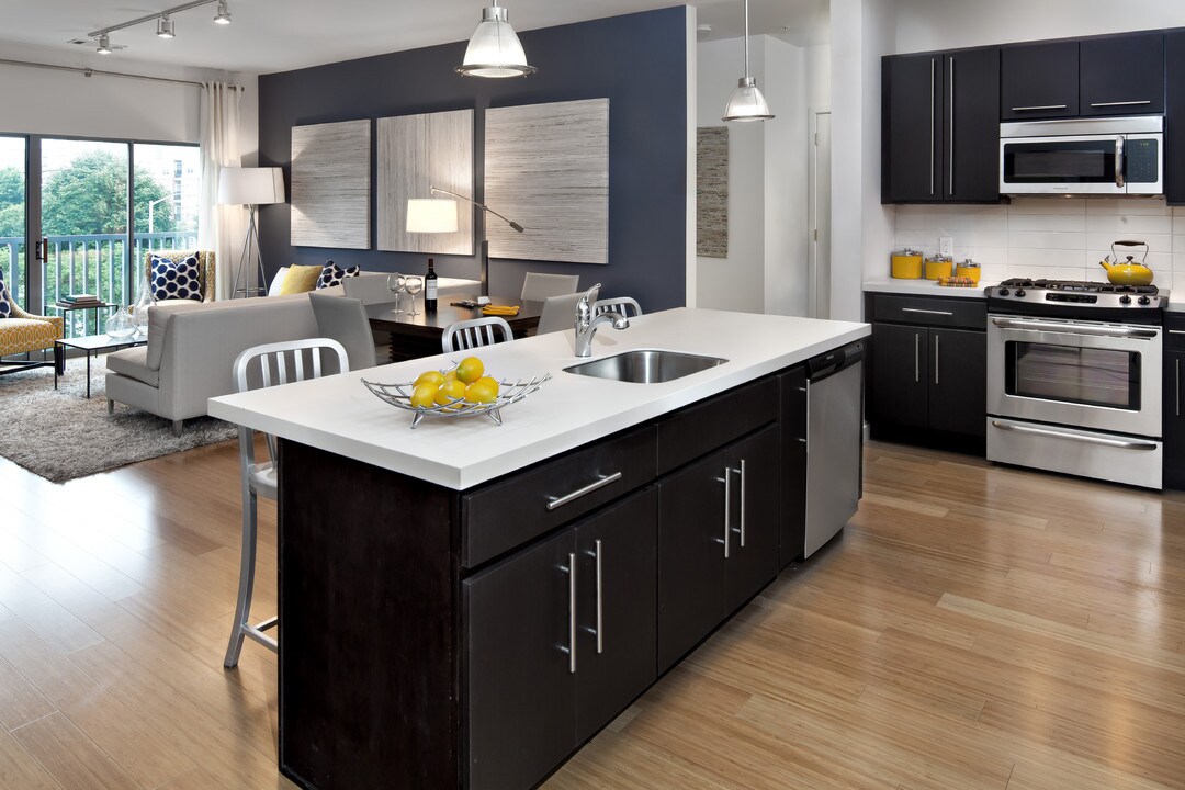 Parallel 41 in Stamford, CT - Building Photo