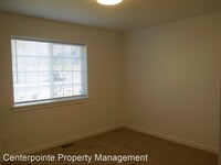 751 Robert Lavern St photo'