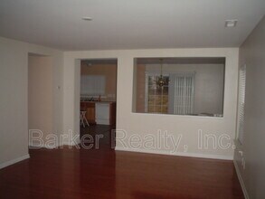 6005 Namozine Ct in Raleigh, NC - Building Photo - Building Photo