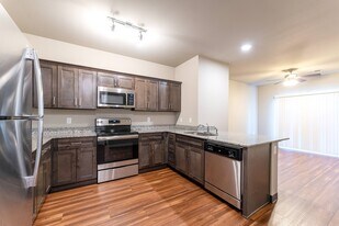 Cambium Apartments in Springfield, MO - Building Photo