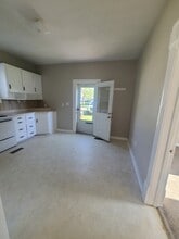 515 E. Pierce St. Apt. B, Unit B in Kirksville, MO - Building Photo - Building Photo