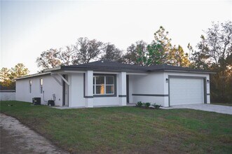2514 W Lawrence Ct in Citrus Springs, FL - Building Photo - Building Photo