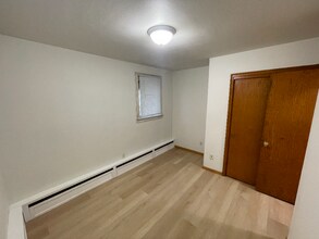 616 Ivy Ave E in St. Paul, MN - Building Photo - Building Photo