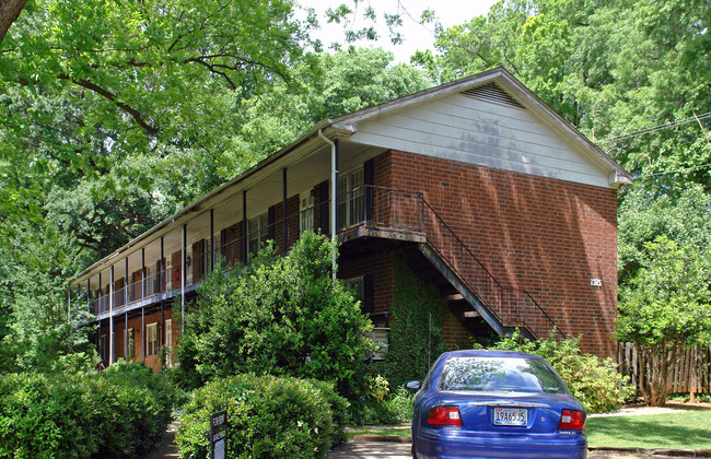 1315 Filmore St in Raleigh, NC - Foto de edificio - Building Photo