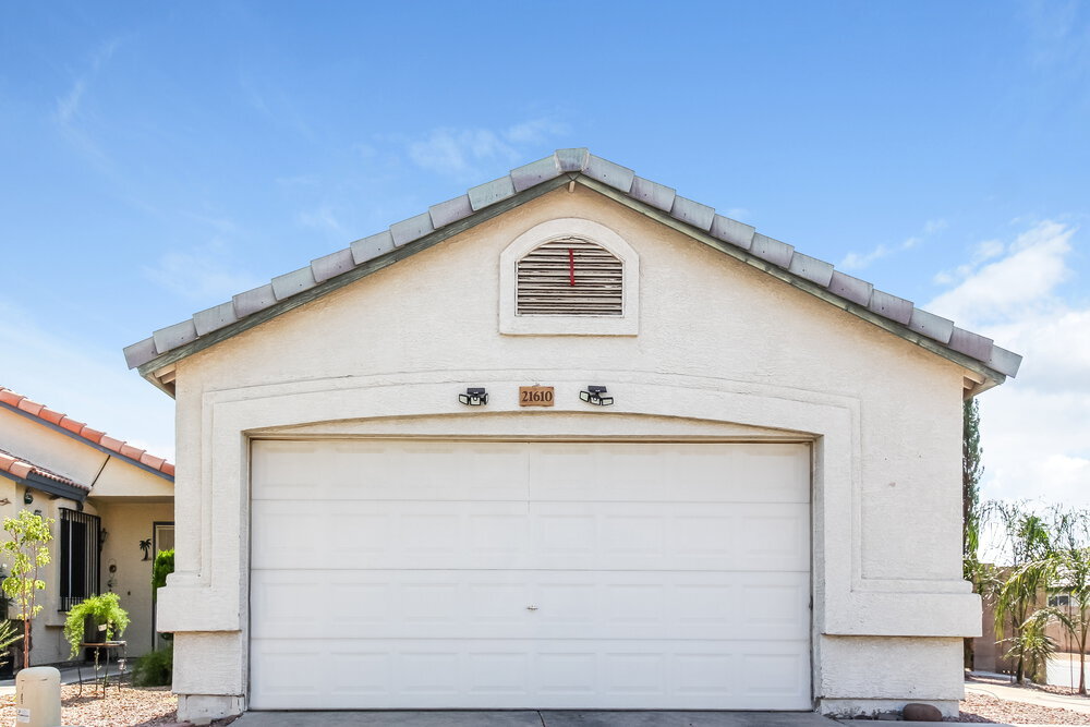 21610 N 29th Dr in Phoenix, AZ - Foto de edificio