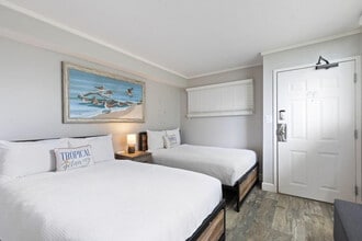 2310 N Ocean Blvd in Myrtle Beach, SC - Building Photo - Building Photo