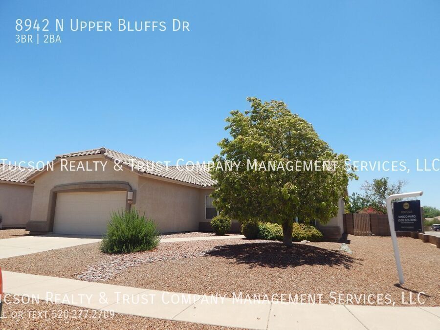 8942 N Upper Bluffs Dr in Tucson, AZ - Building Photo