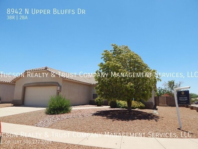 property at 8942 N Upper Bluffs Dr