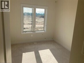 45 Baskett St in Brantford, ON - Building Photo - Building Photo