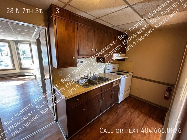 28 N 7th St in Lebanon, PA - Building Photo - Building Photo