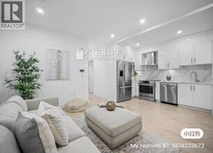 4793 Slocan St in Vancouver, BC - Building Photo - Building Photo