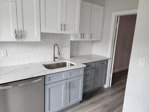 68-46 Alderton St in Queens, NY - Building Photo - Building Photo