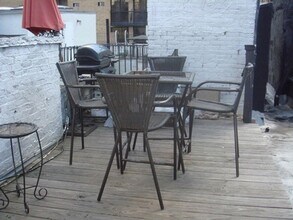 697 TENTH (47th St & 48th St), #5FS in New York, NY - Foto de edificio - Building Photo