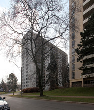 22 Oakmount in Toronto, ON - Building Photo - Building Photo