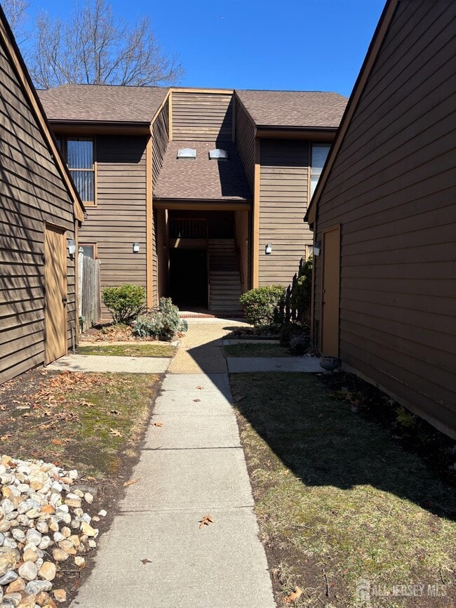 property at 92 Heather Ct