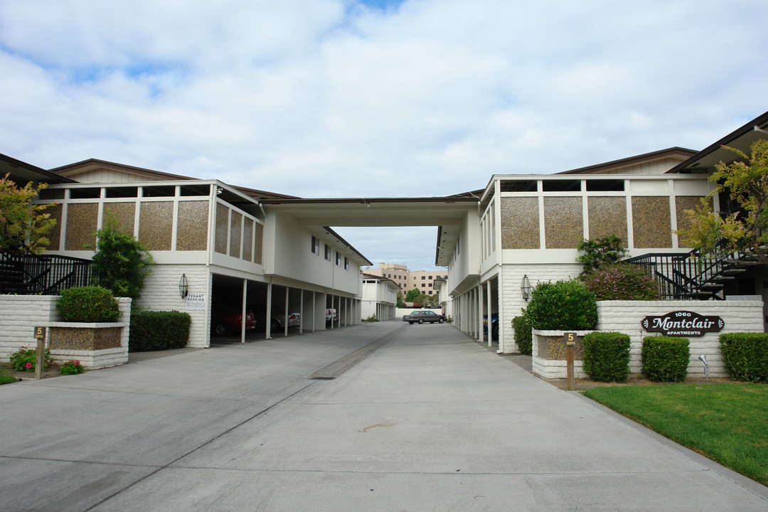 Montclair Apartments in Salinas, CA - Building Photo