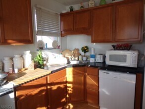 272 US-206-Unit -C in Byram Township, NJ - Building Photo - Building Photo