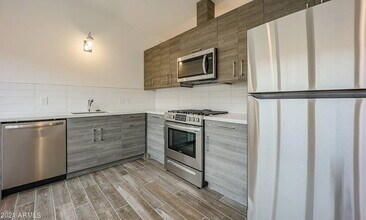 4539 N 8th Pl in Phoenix, AZ - Building Photo - Building Photo