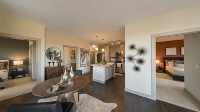 7545 E NW Hwy in Dallas, TX - Building Photo - Building Photo