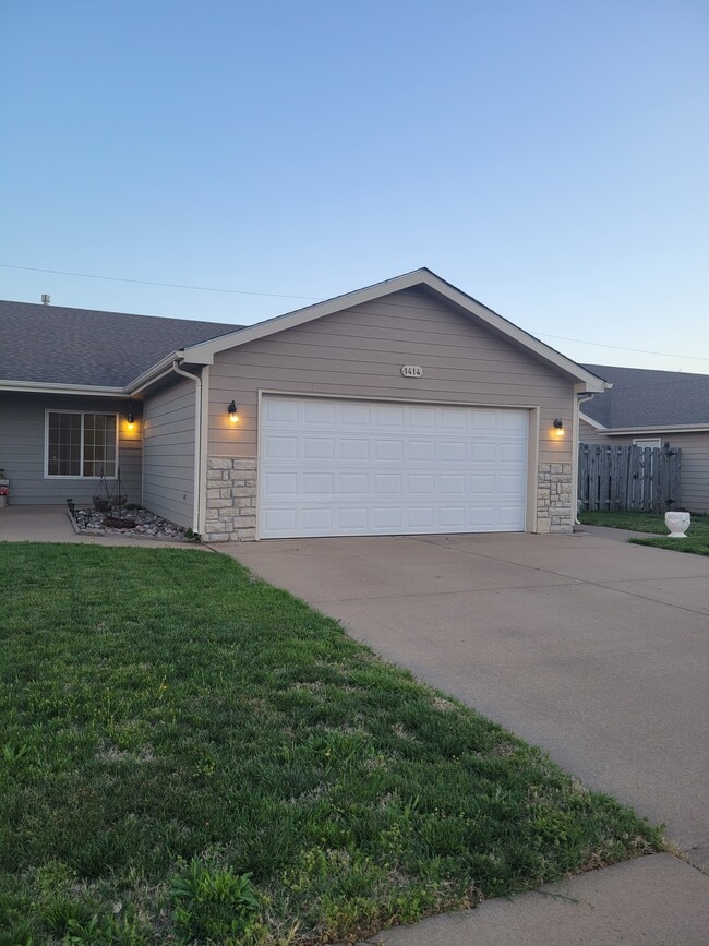 property at 1414 Martin Ave