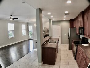 1308 Lake Baldwin Ln in Orlando, FL - Building Photo - Building Photo