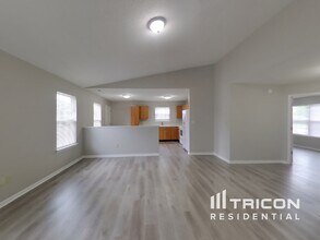 17903 Captiva Way in Noblesville, IN - Building Photo - Building Photo