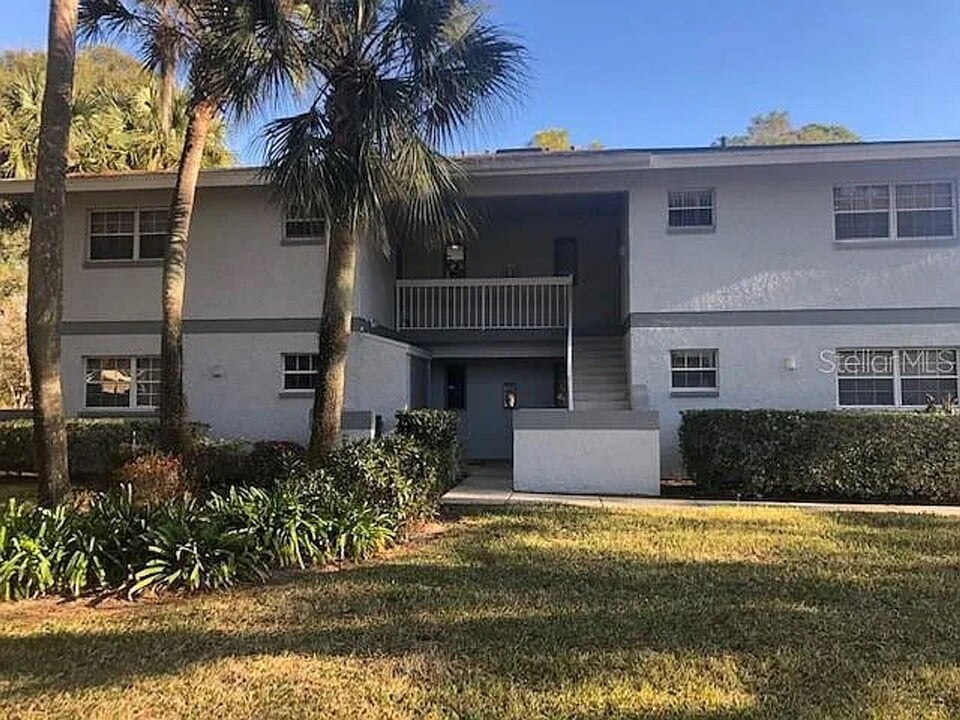 584 Fairways Ln in Ocala, FL - Building Photo