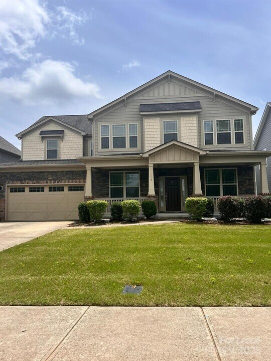 119 Heron Cove Loop in Mooresville, NC - Building Photo