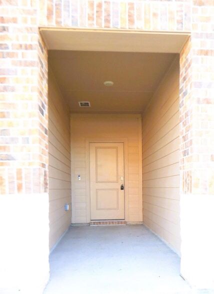 10222 Ft Brown Trl, Unit PC3776 in Crowley, TX - Building Photo - Building Photo