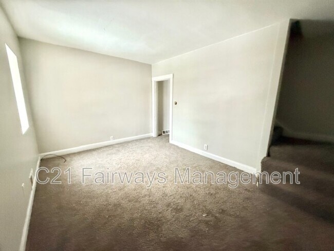 866 Vankirk St in Clairton, PA - Building Photo - Building Photo