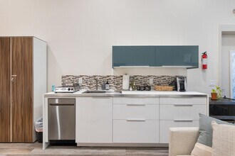 3615 2nd Ave NW-Unit -ID1035918P in Seattle, WA - Building Photo - Building Photo