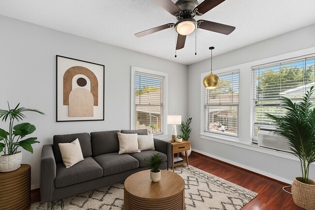 property at 1749 W Main St
