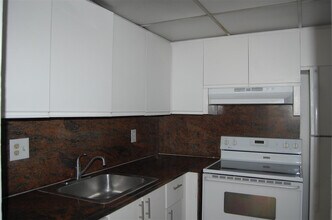 622 NW 13th St in Boca Raton, FL - Building Photo - Building Photo