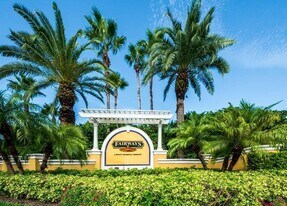 5080 Fairways Cir in Vero Beach, FL - Building Photo