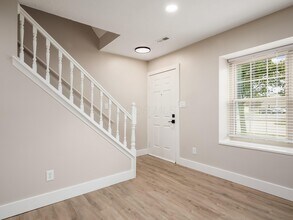 631 Pebble Pl Dr in Delaware, OH - Building Photo - Building Photo