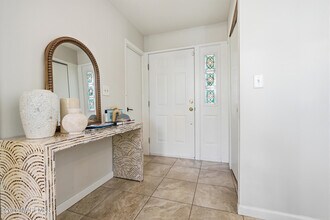 4 Cheryl Dr in Ocean Township, NJ - Building Photo - Building Photo