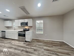 3212 E Noble Dr in Edmond, OK - Building Photo - Building Photo