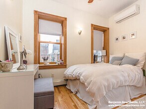 97 Myrtle St in Boston, MA - Foto de edificio - Building Photo