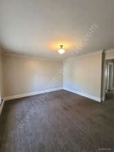 1027 Eleanor Ave in Toledo, OH - Building Photo - Building Photo