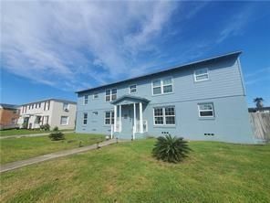 633 Robinson St in Corpus Christi, TX - Building Photo