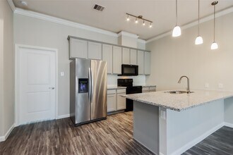 4618 Regent Manor Dr in Houston, TX - Building Photo - Building Photo