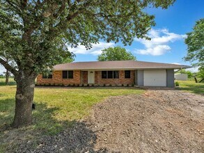 9209 FM 1570 in Greenville, TX - Foto de edificio - Building Photo