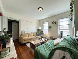 146 Webster Ave in Cambridge, MA - Building Photo